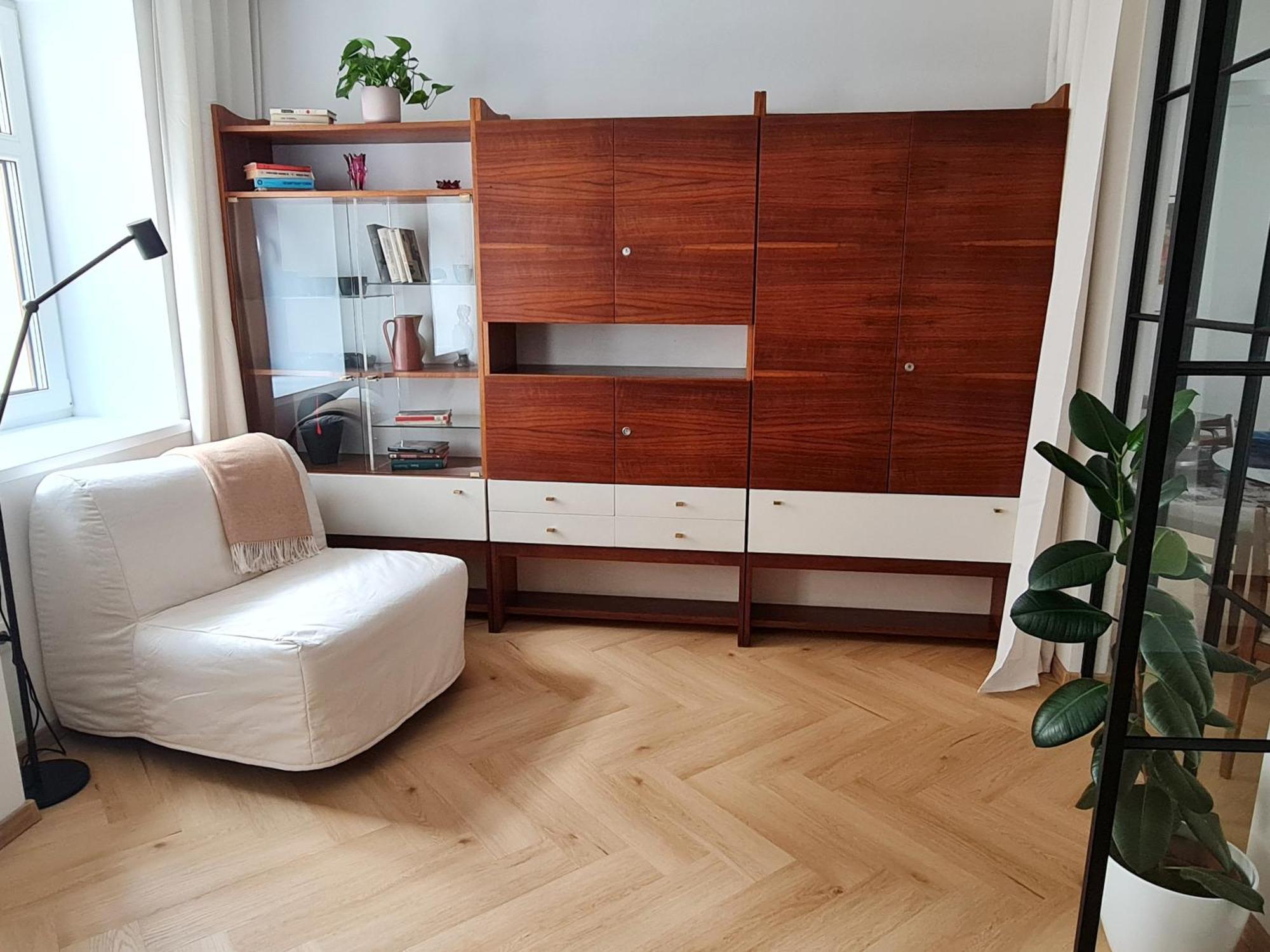 Beautiful New Apt In Old Town Near Train Station - Free Parking ブラチスラヴァ エクステリア 写真