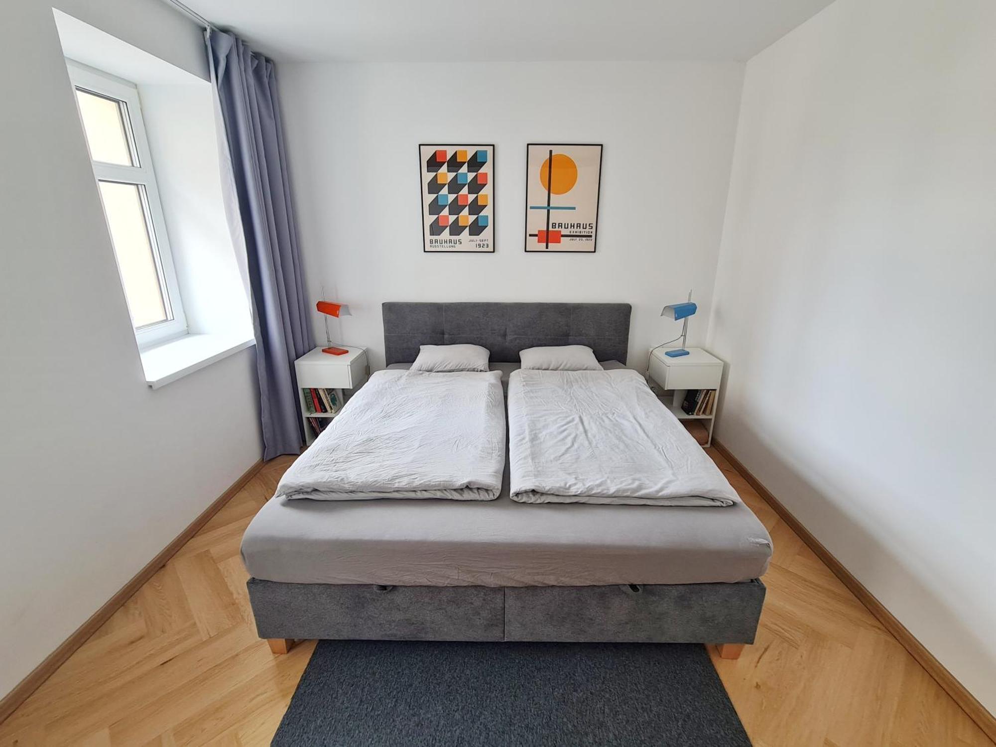 Beautiful New Apt In Old Town Near Train Station - Free Parking ブラチスラヴァ エクステリア 写真